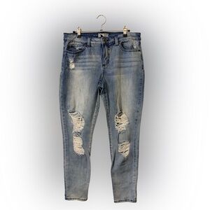 Rewash Light Wash Distressed Skinny Jeans